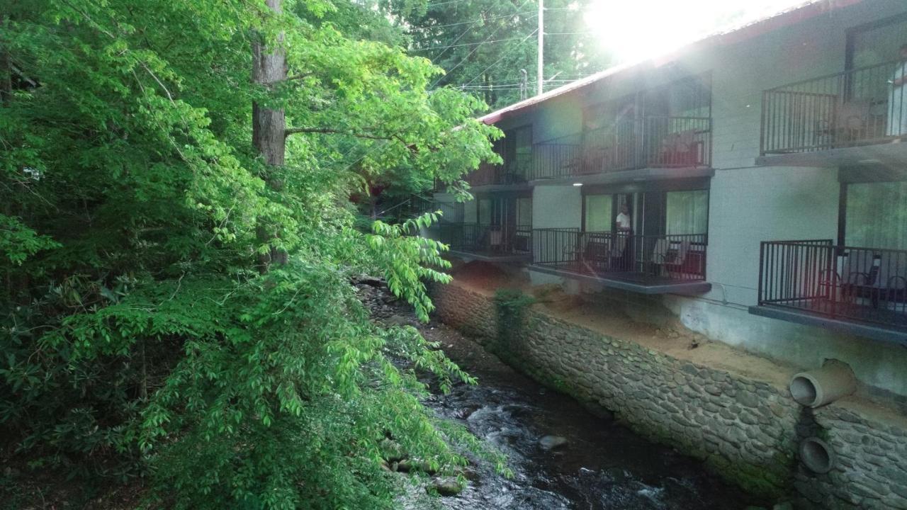 Bear Creek Inn Gatlinburg, Tn Экстерьер фото